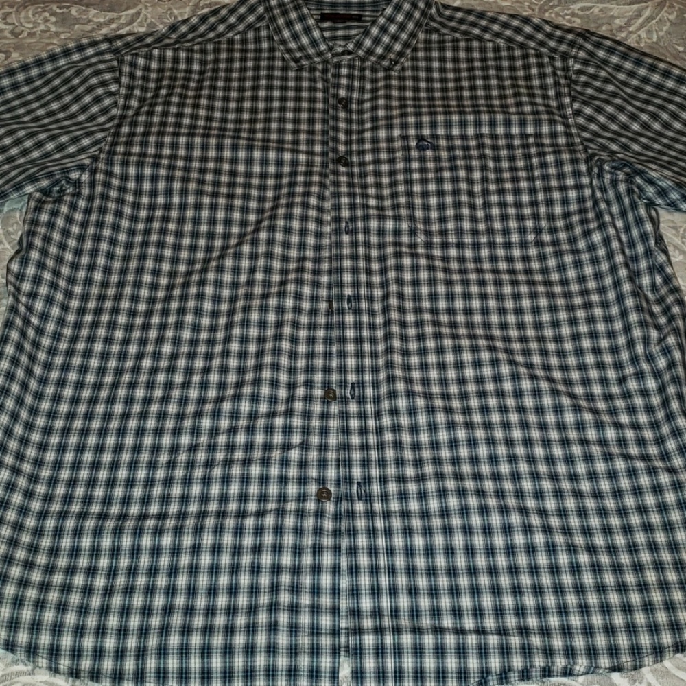 Men's short sleeve Button down